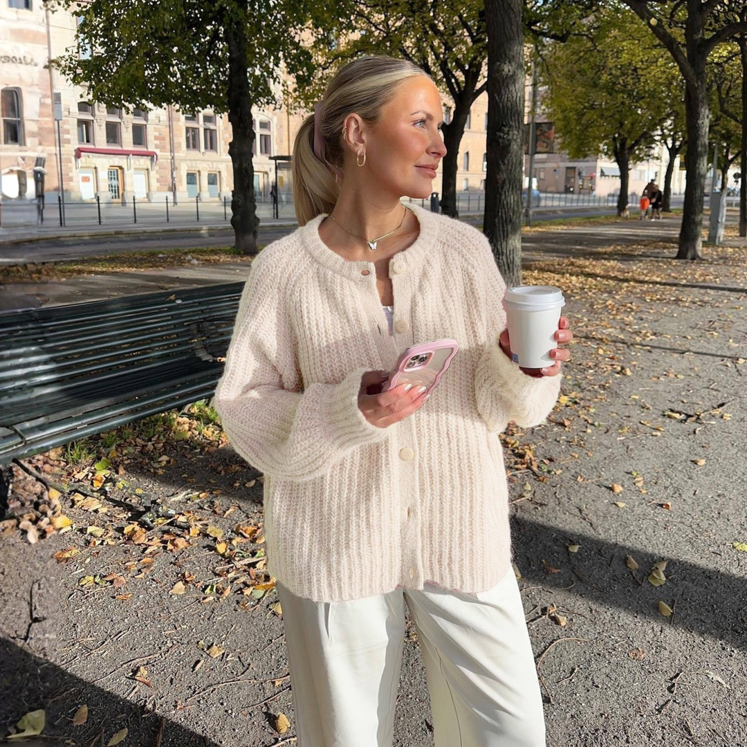 ELOWEN | Round Neck Button-Down Cardigan