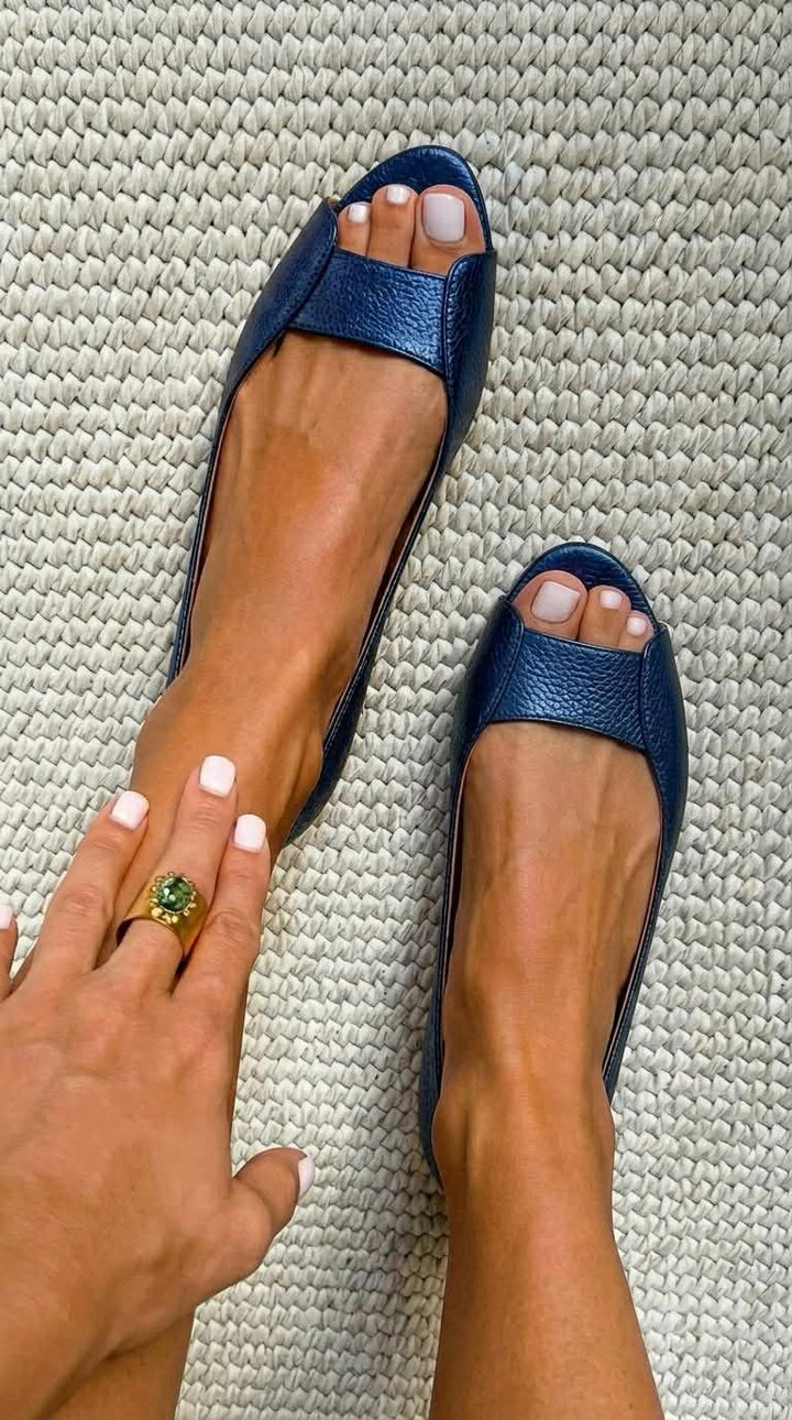 Ruby | Golden Comfort Chic Sandals