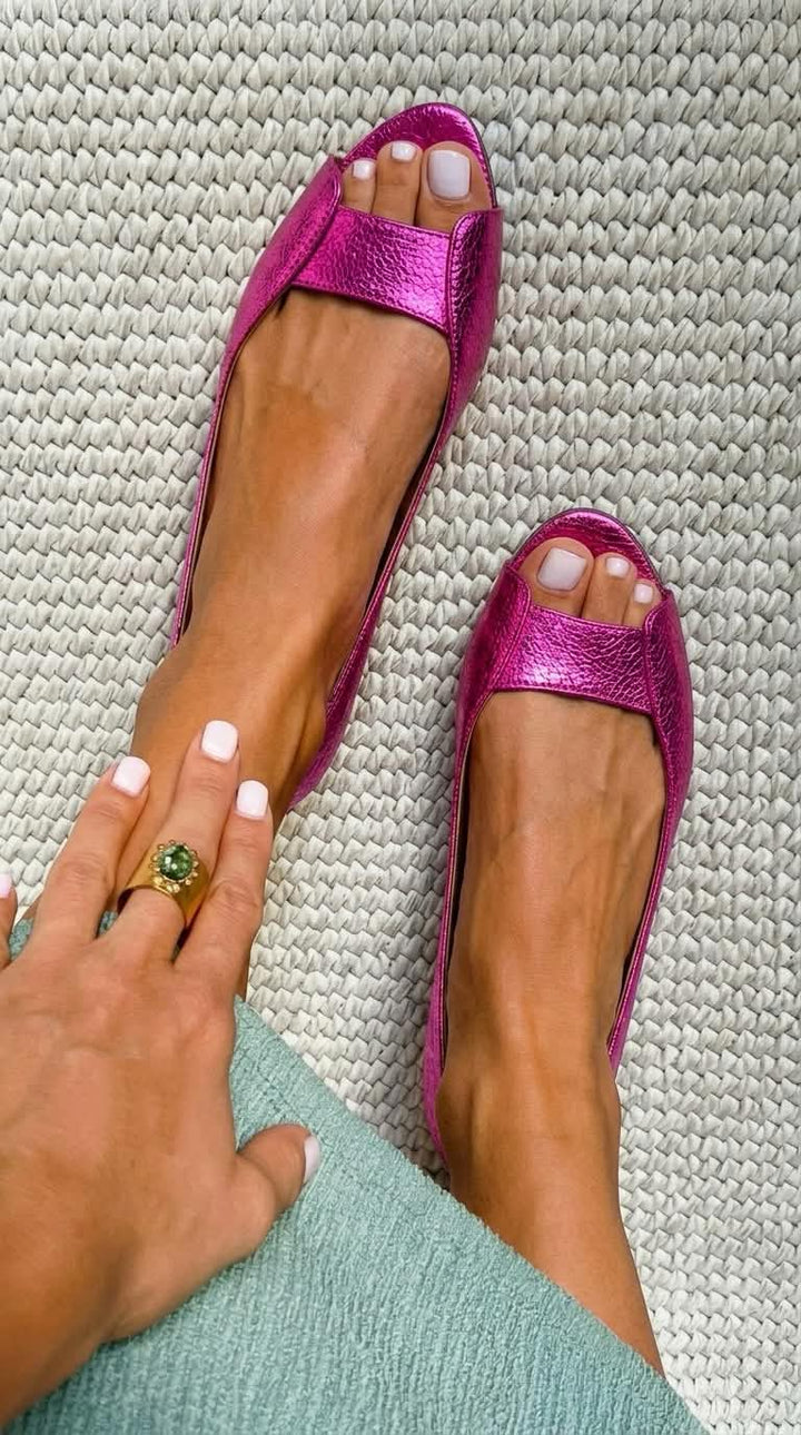 Ruby | Golden Comfort Chic Sandals