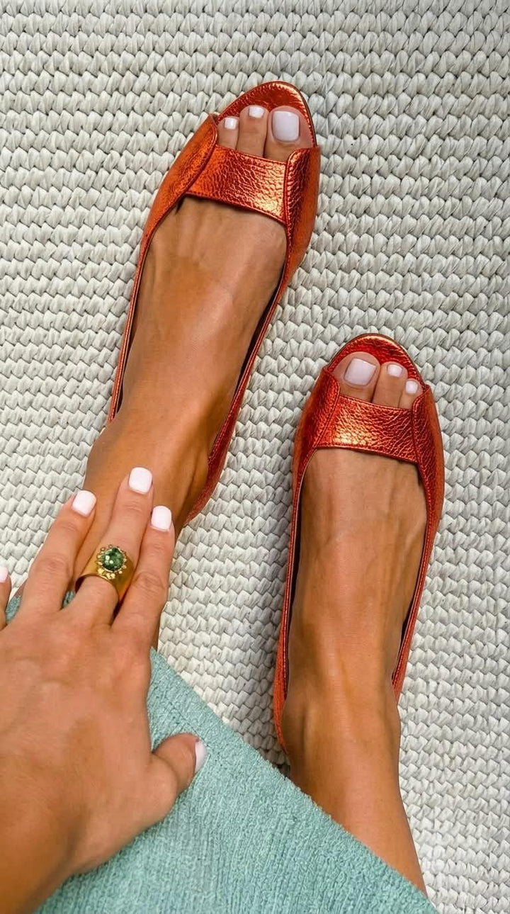 Ruby | Golden Comfort Chic Sandals