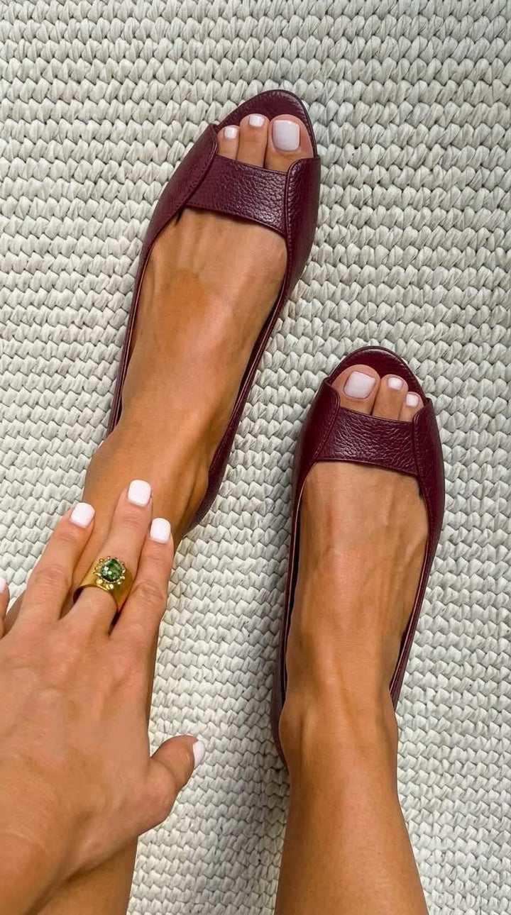 Ruby | Golden Comfort Chic Sandals