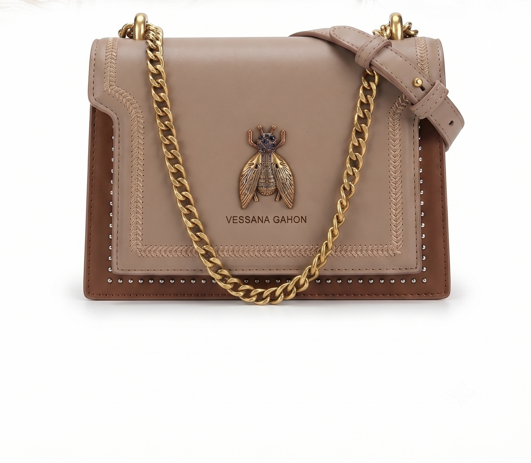 ARARAT | Timeless Luxury Chain Bag